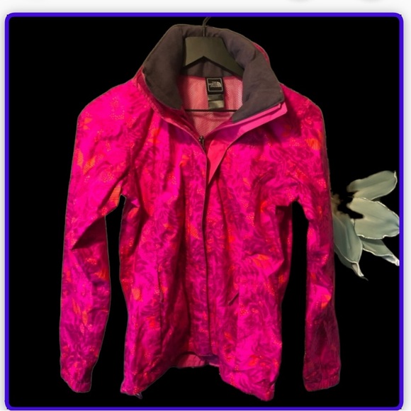 The North Face Vibrant Pink Floral Raincoat - Picture 1 of 10